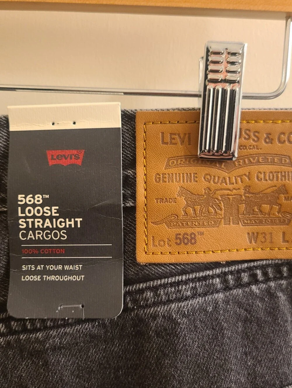LEVI'S 568 MENS LOOSE STRAIGHT FIT CARGO JEANS NWT